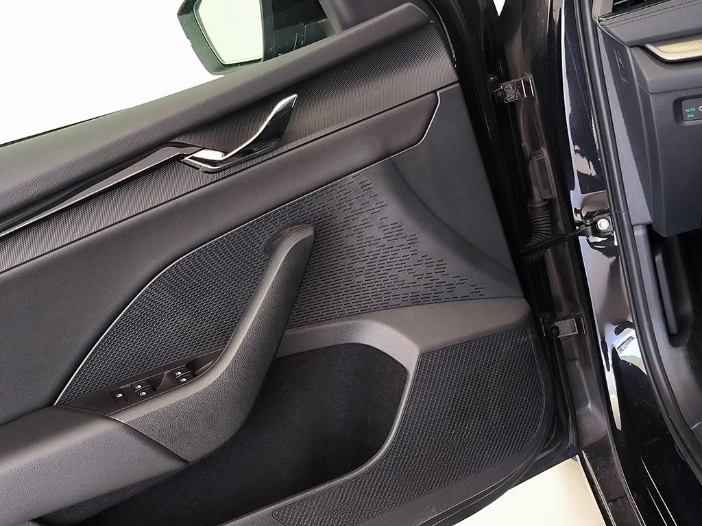 Skoda Octavia 1.0 TSI mHEV Ambition DSG 81 kW (110 CV) - 11