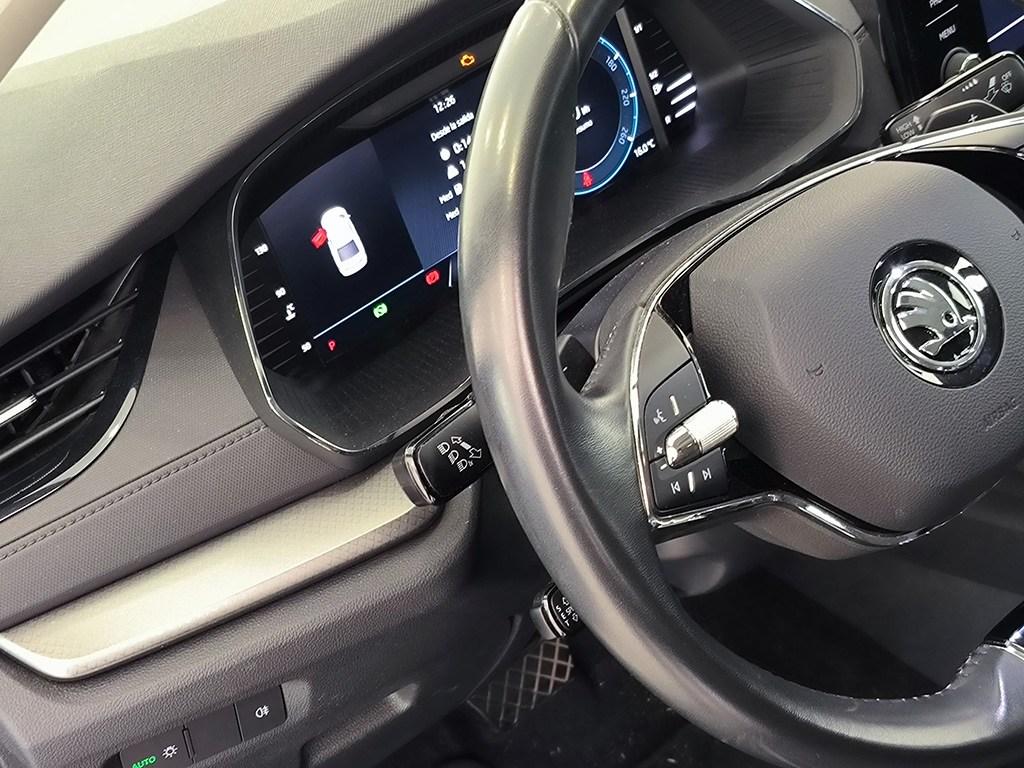 Skoda Octavia 1.0 TSI mHEV Ambition DSG 81 kW (110 CV) - 12