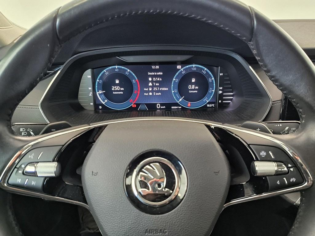 Skoda Octavia 1.0 TSI mHEV Ambition DSG 81 kW (110 CV) - 17