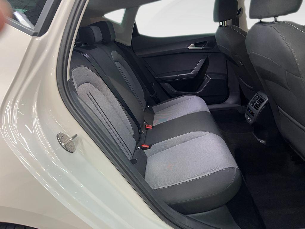 SEAT León 1.5 eTSI S&S Style Special Edition DSG 110 kW (150 CV) - 5