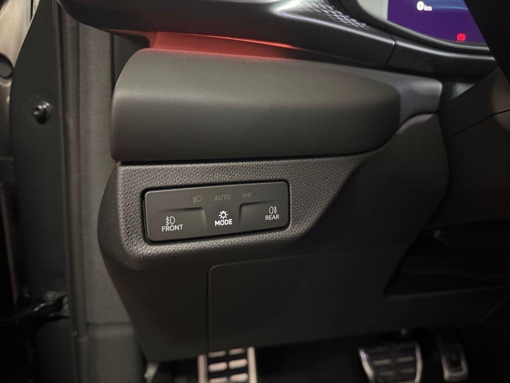 CUPRA Terramar 1.5 TSI e-Hybrid DSG 150 kW (204 CV) - 11