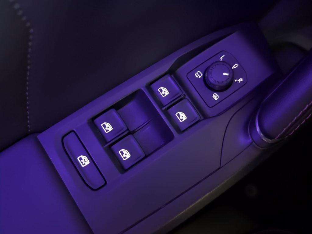 CUPRA León 1.5 eTSI DSG 110 kW (150 CV) - 16