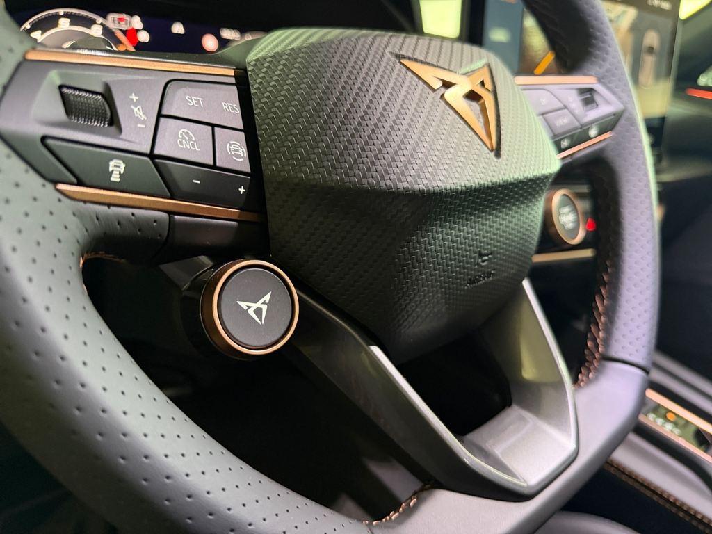 CUPRA Formentor 1.5 TSI e-Hybrid DSG 150 kW (204 CV) - 16