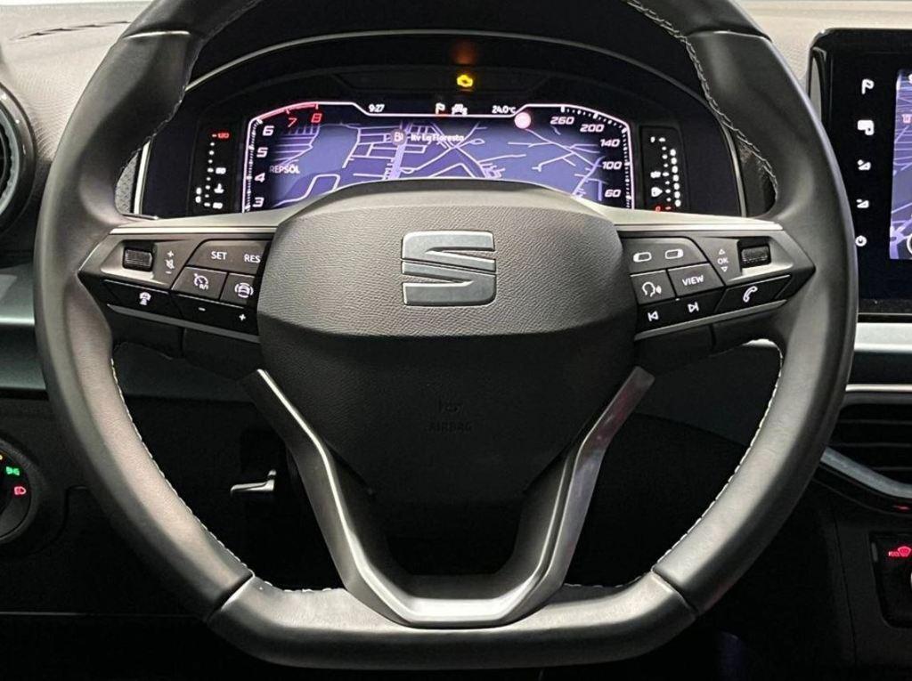 SEAT Arona 1.0 TSI S&S Xperience XS 81 kW (110 CV) - 8