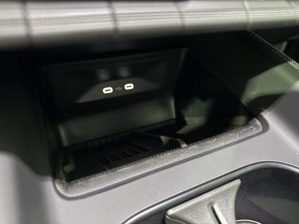 Skoda Elroq 60 63 kWh 150 kW (204 CV) - 14