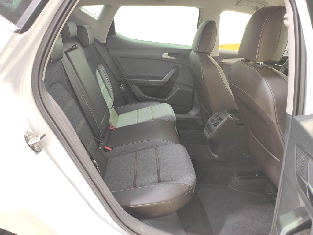 SEAT León 1.5 eTSI S&S Xcellence Go M DSG 110 kW (150 CV) - 5