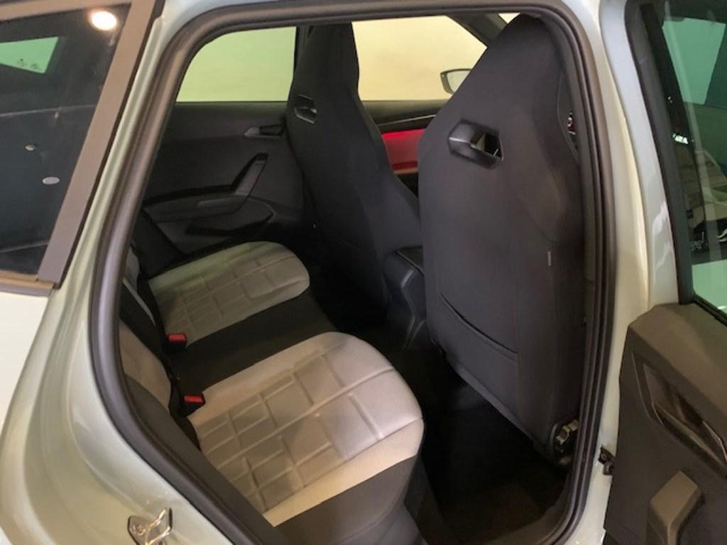 SEAT Arona 1.5 TSI FR Plus DSG 110 kW (150 CV) - 5