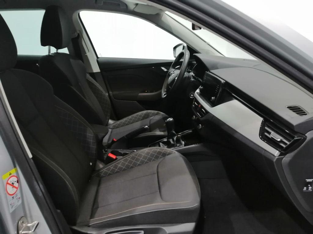 Skoda Kamiq 1.0 TSI Selection 85 kW (115 CV) - 4