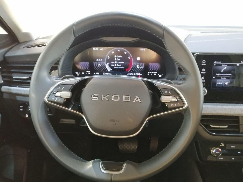 Skoda Kamiq 1.0 TSI Selection DSG 85 kW (115 CV) - 8