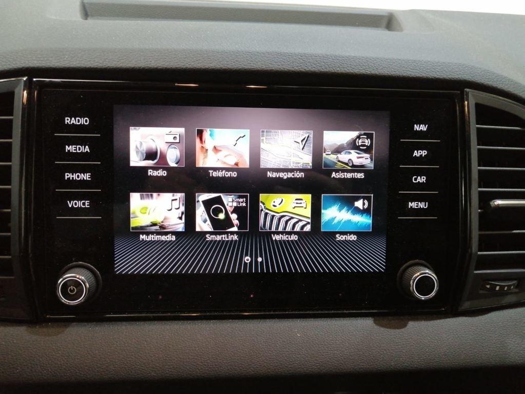 Skoda Karoq 1.5 TSI ACT Selection DSG 110 kW (150 CV) - 10