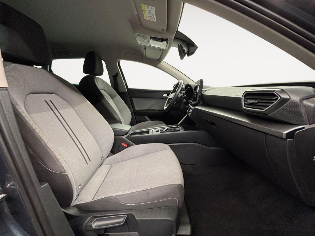 SEAT León 1.5 eTSI Style XS DSG 85 kW (116 CV) - 4