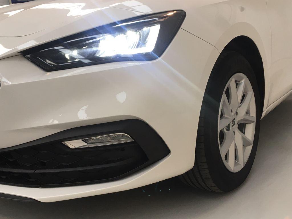 SEAT León 2.0 TDI S&S Style XS 85 kW (115 CV) - 8