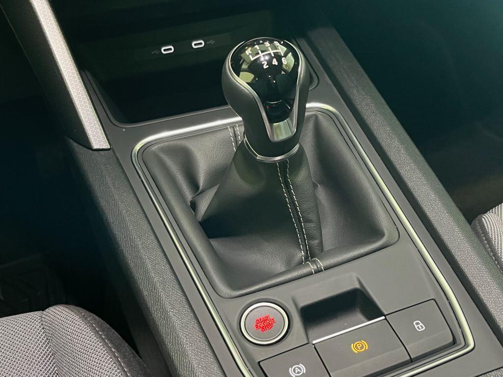 SEAT León 2.0 TDI S&S Style XS 85 kW (115 CV) - 11