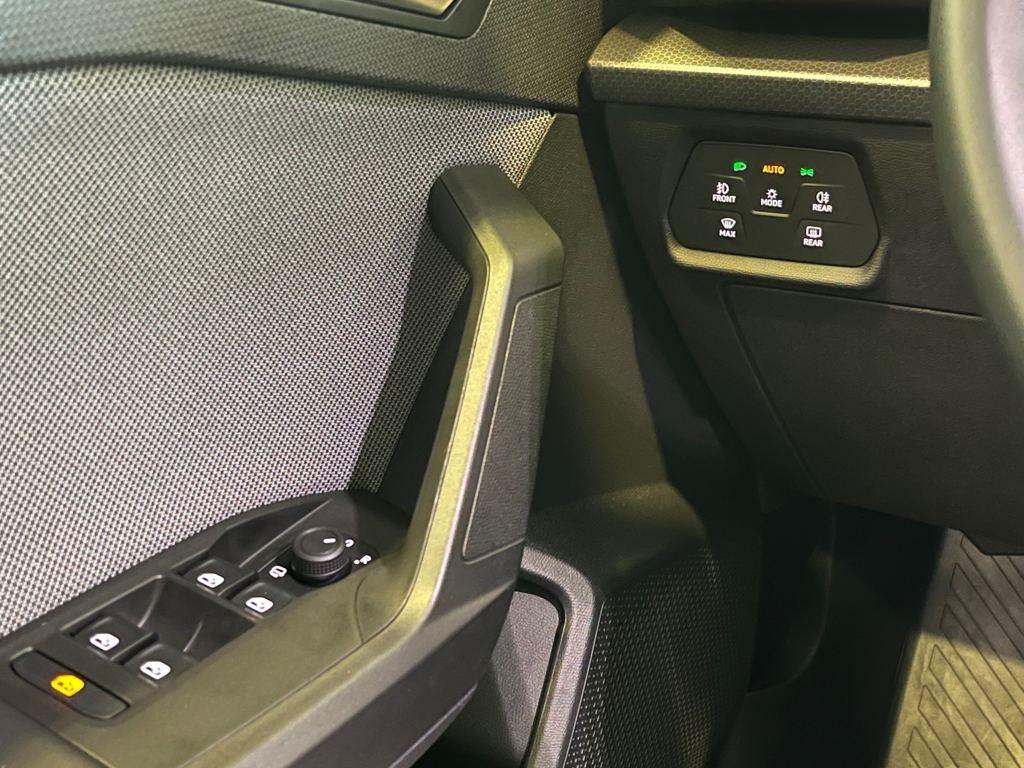 SEAT León 2.0 TDI S&S Style XS 85 kW (115 CV) - 12