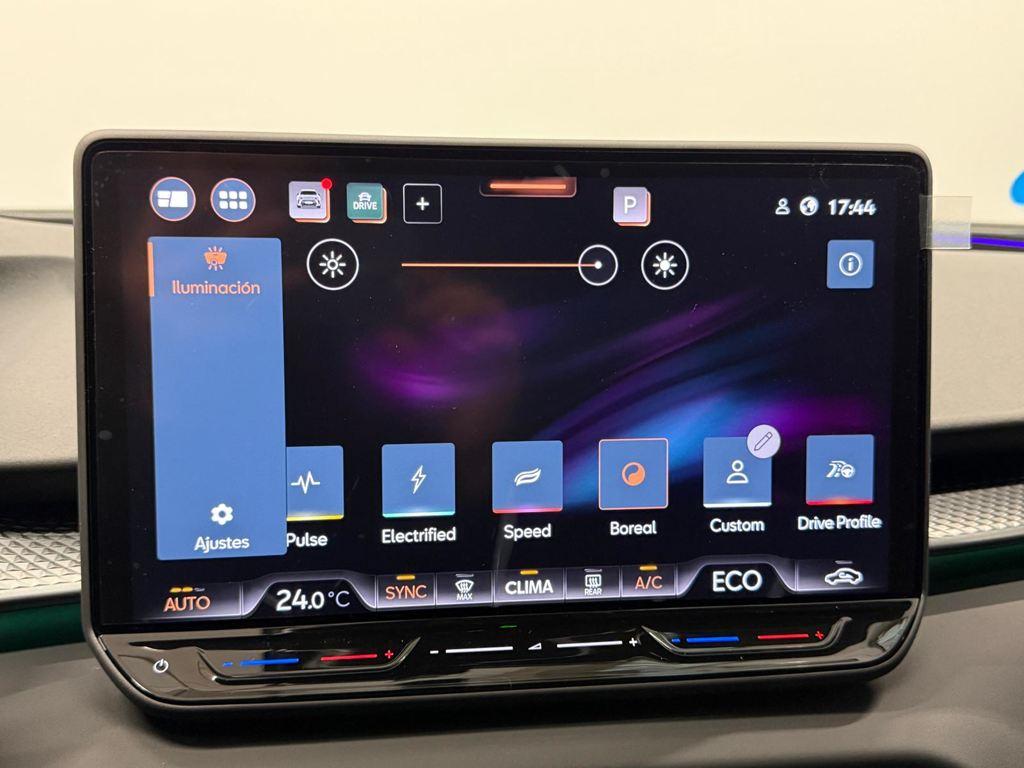 CUPRA Terramar 1.5 TSI e-Hybrid DSG 150 kW (204 CV) - 13