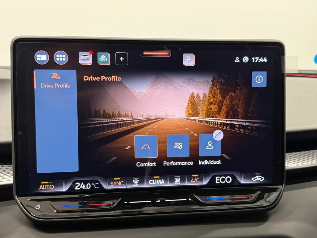 CUPRA Terramar 1.5 TSI e-Hybrid DSG 150 kW (204 CV) - 14