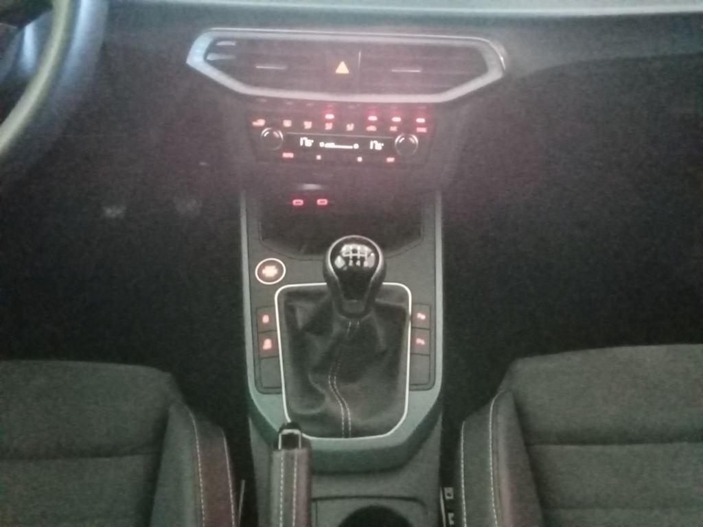 SEAT Arona 1.0 TSI S&S Xperience XM 85 kW (115 CV) - 8