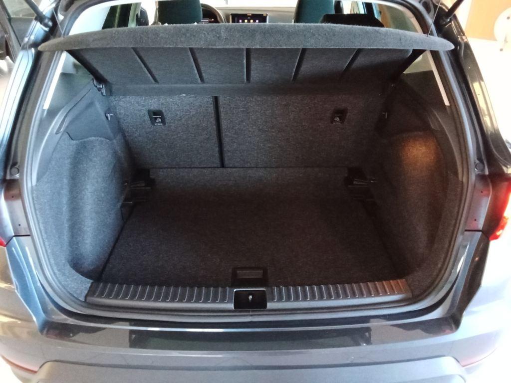 SEAT Arona 1.0 TSI Style Special Edition 85 kW (115 CV) - 6