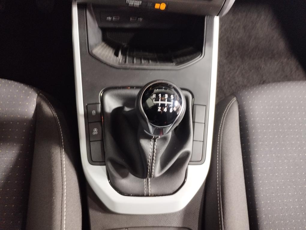 SEAT Arona 1.0 TSI Style XM 85 kW (115 CV) - 17