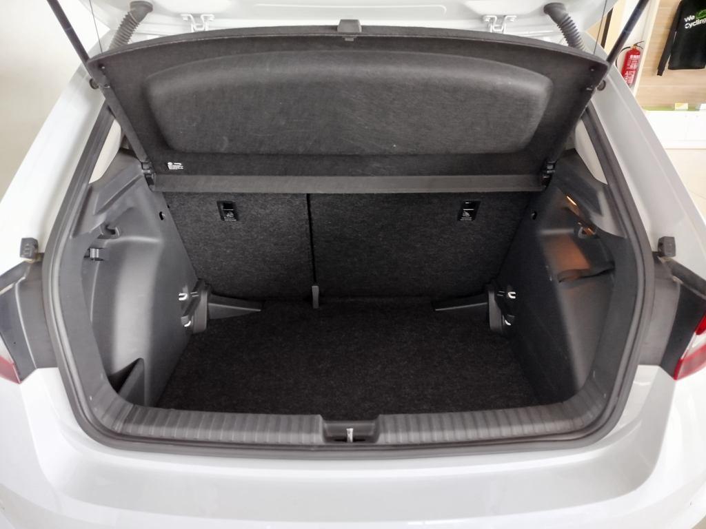 Skoda Fabia 1.0 TSI Selection 70 kW (95 CV) - 6