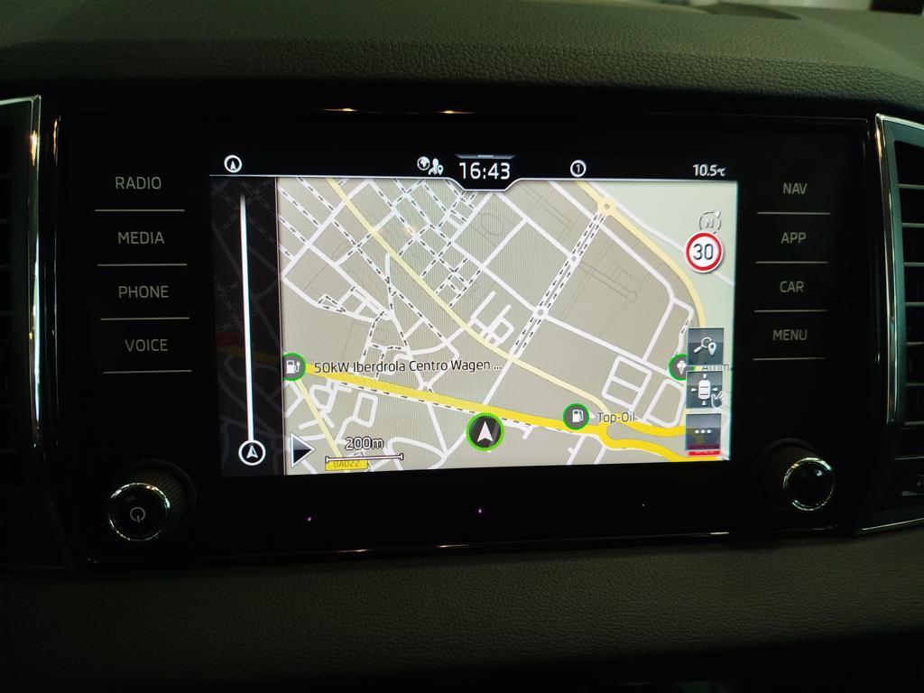 Skoda Karoq 1.5 TSI ACT Ambition DSG 110 kW (150 CV) - 8