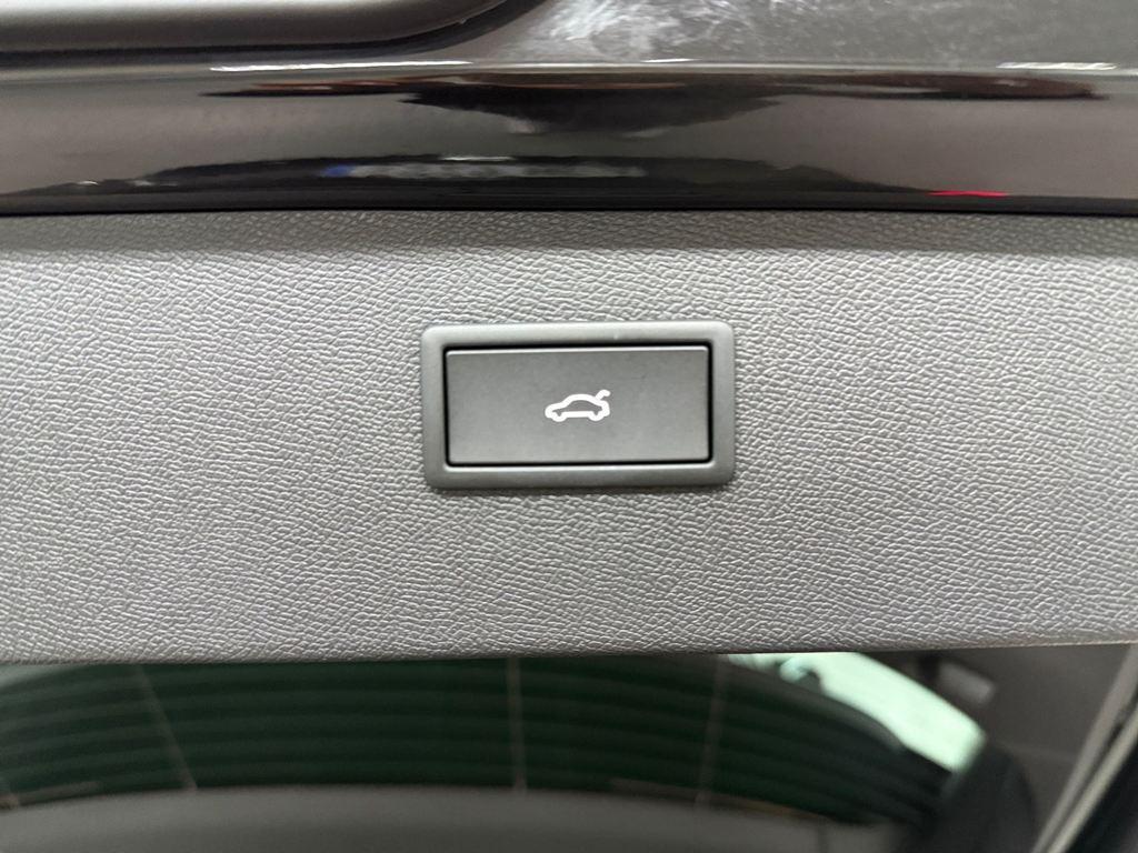 CUPRA Leon Sportstourer 1.5 eTSI DSG 110 kW (150 CV) - 13