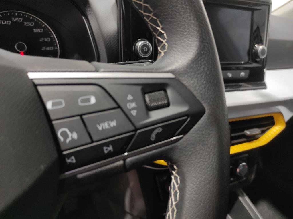 SEAT Ibiza 1.0 TSI Style XL Wired 81 kW (110 CV) - 9