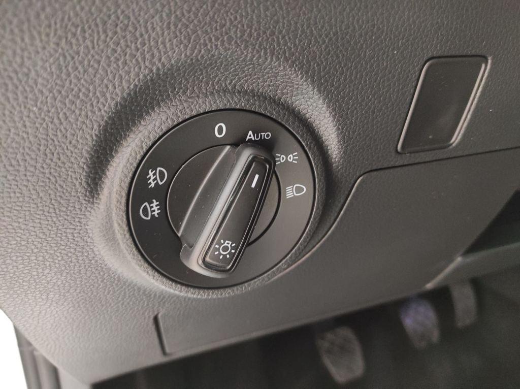 SEAT Ibiza 1.0 TSI Style XL Wired 81 kW (110 CV) - 12