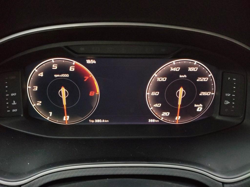 SEAT Arona 1.0 TSI Style XM 85 kW (115 CV) - 8