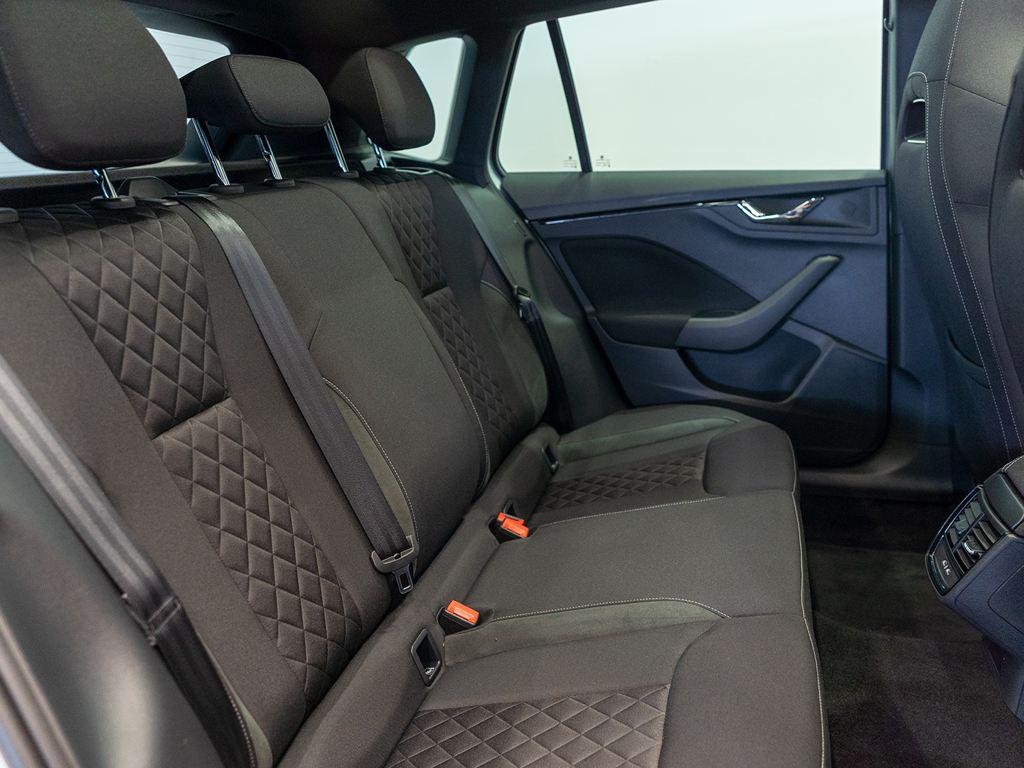 Skoda Kamiq 1.0 TSI Sport DSG 81 kW (110 CV) - 5