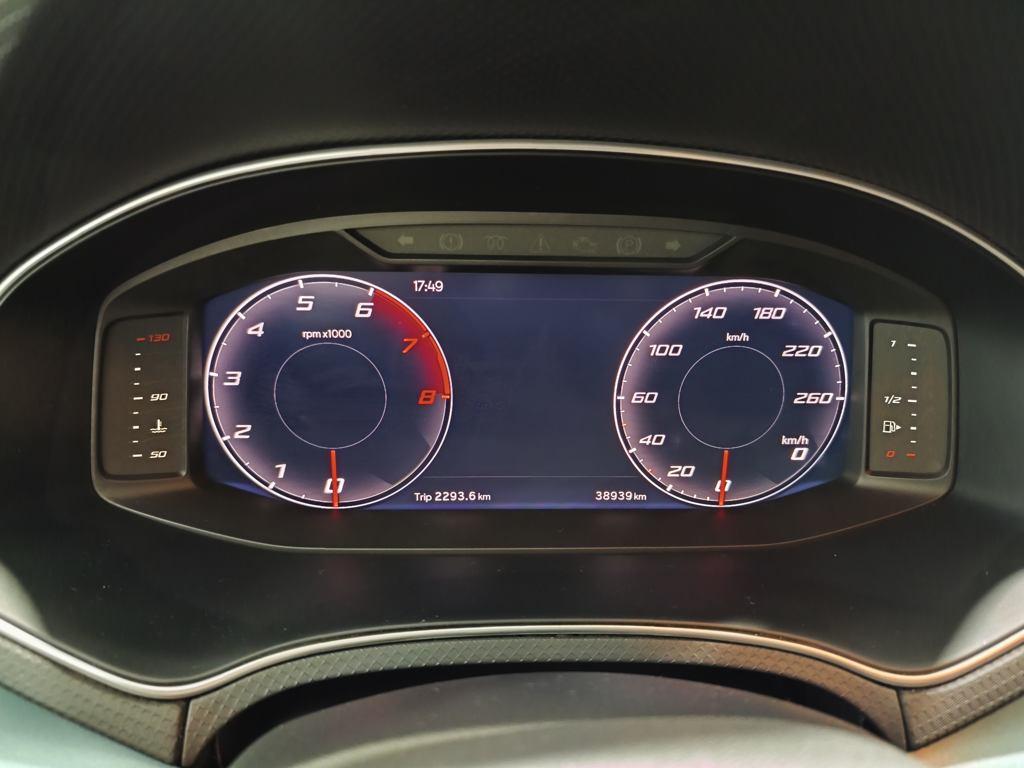 SEAT Arona 1.0 TSI Xperience XL DSG 81 kW (110 CV) - 9