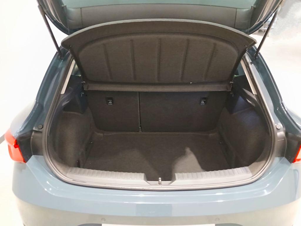 SEAT León 1.5 TSI S&S Style 25 Aniversario 85 kW (116 CV) - 6