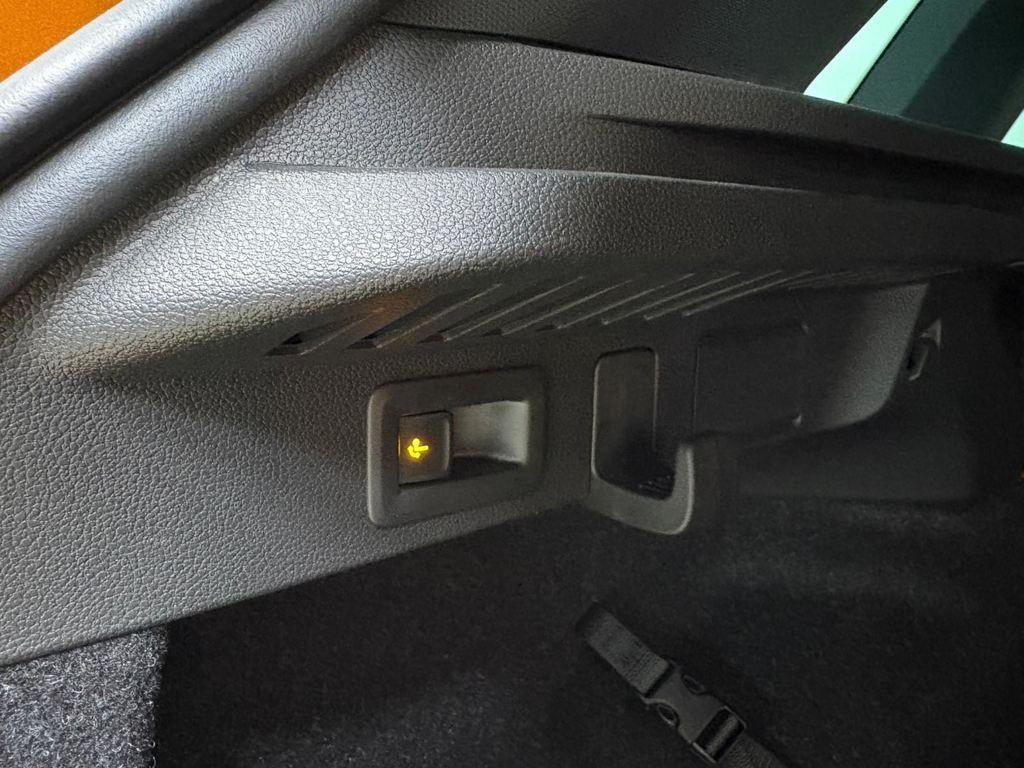 Skoda Kamiq 1.5 TSI Monte Carlo DSG 110 kW (150 CV) - 11