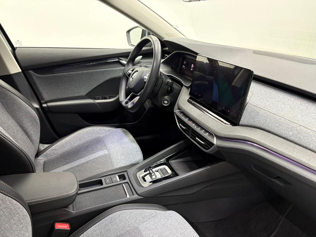 Skoda Octavia 1.5 TSI m-HEV Design DSG 110 kW (150 CV) - 10