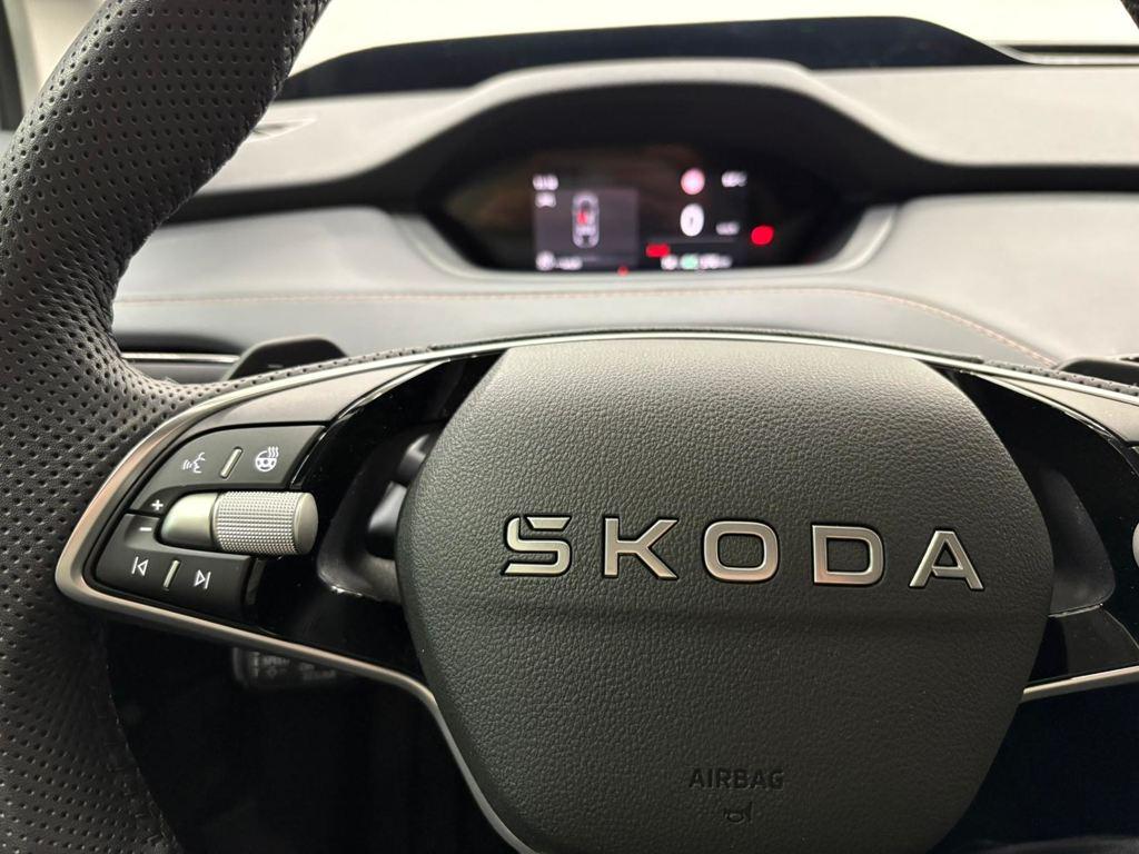 Skoda Enyaq 85 82kWh 210 kW (286 CV) - 12