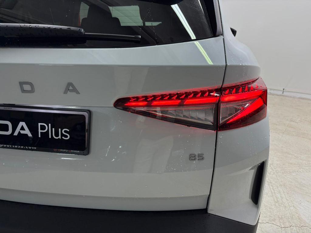 Skoda Elroq 85 82 kWh 210 kW (286 CV) - 12