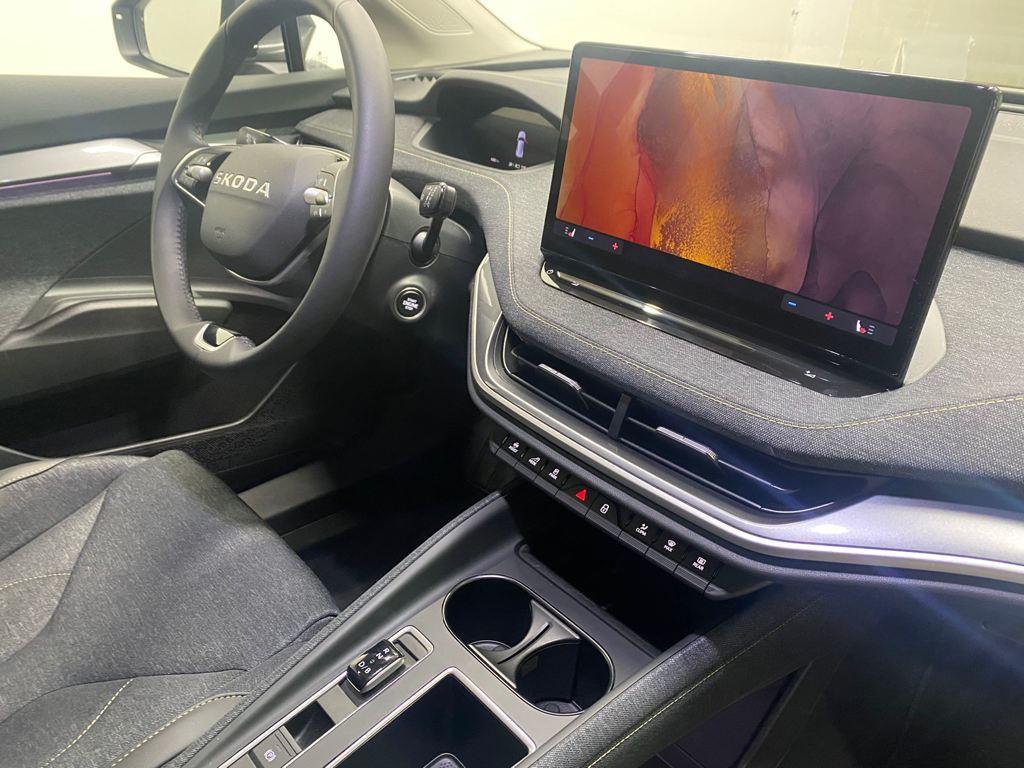 Skoda Elroq 60 63 kWh 150 kW (204 CV) - 15