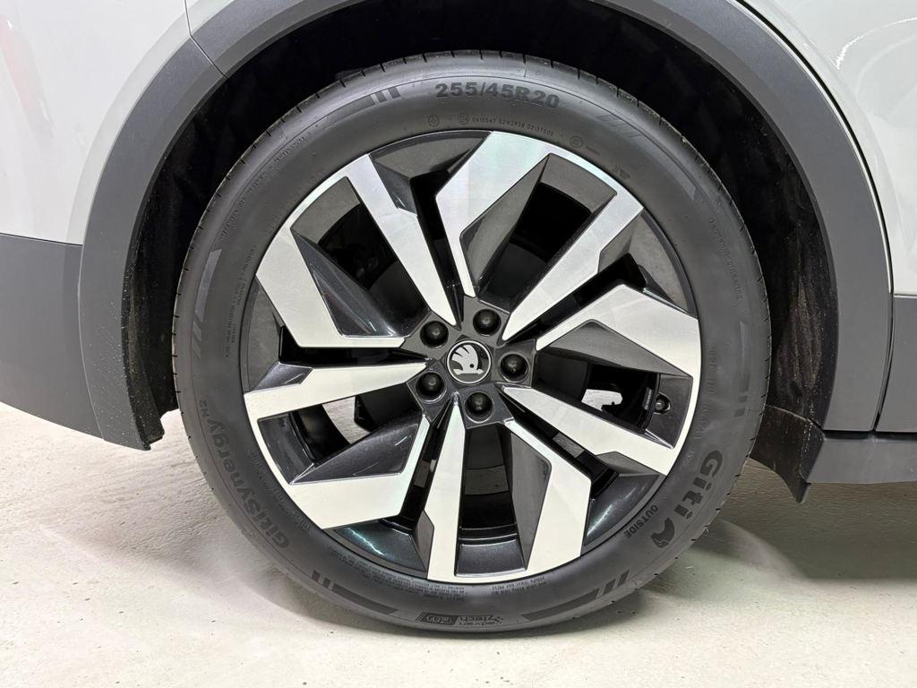 Skoda Elroq Sportline 60 63 kWh 150 kW (204 CV) - 7