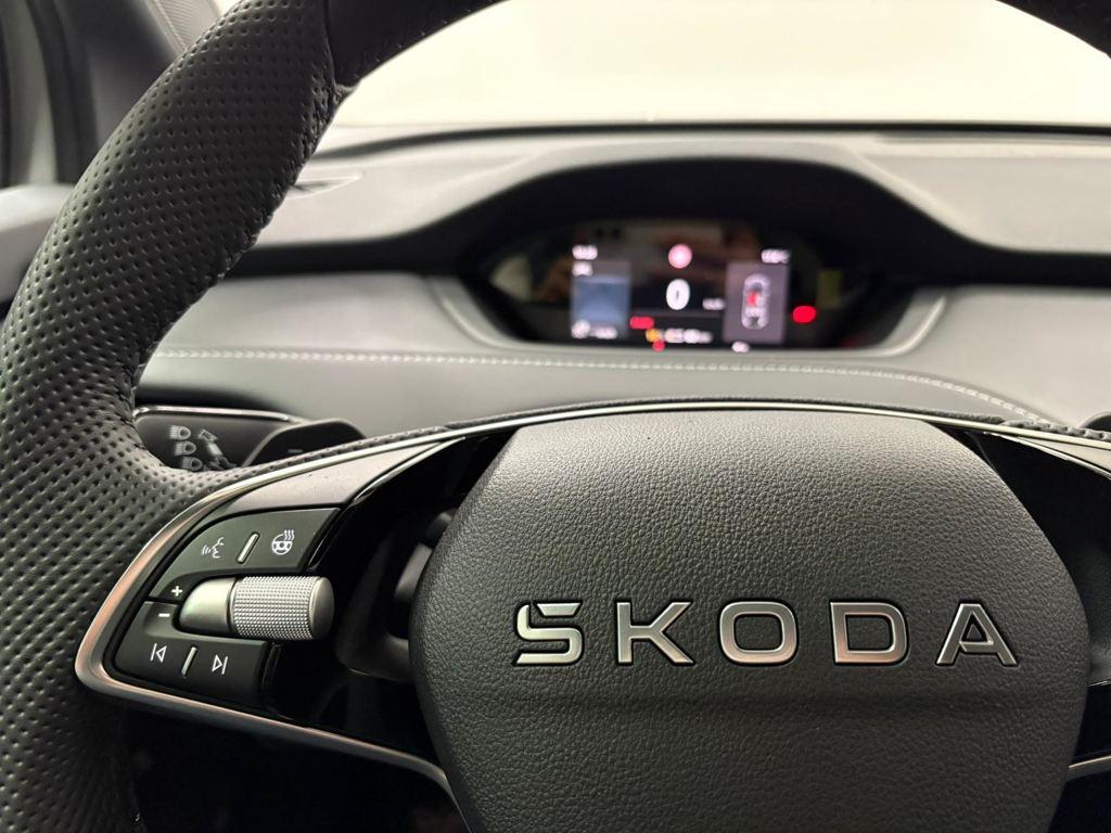 Skoda Elroq Sportline 60 63 kWh 150 kW (204 CV) - 13