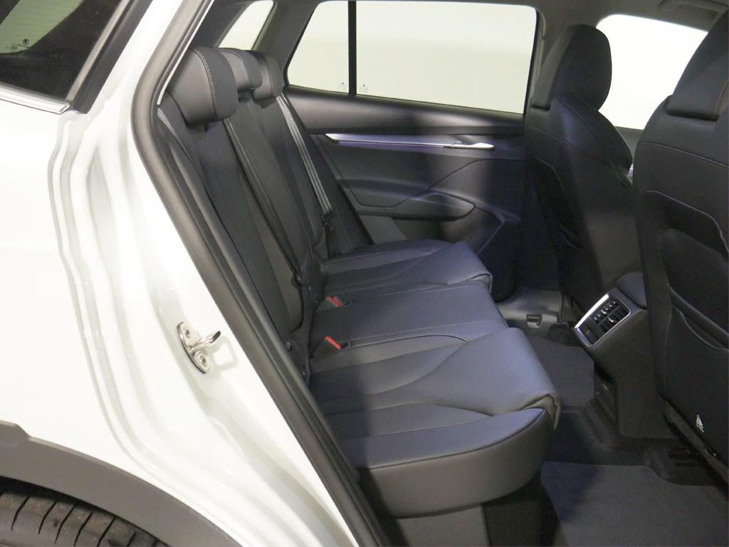 Skoda Elroq 85 82 kWh 210 kW (286 CV) - 5