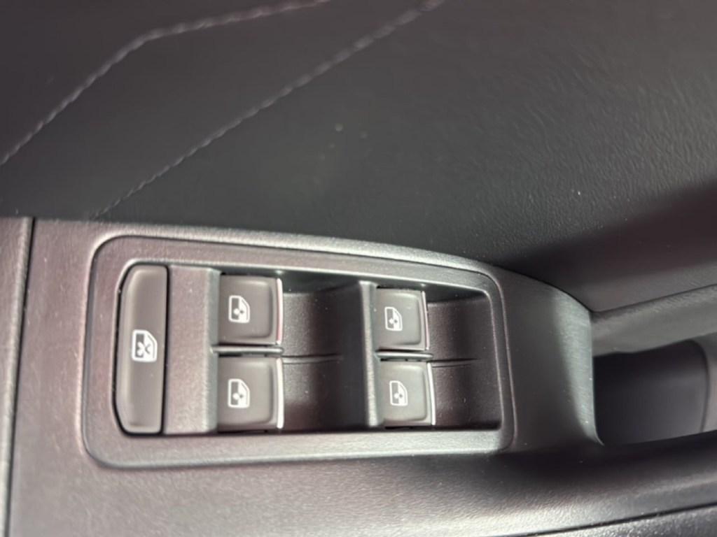 SEAT Ateca 1.0 TSI FR Special Edition 85 kW (115 CV) - 8