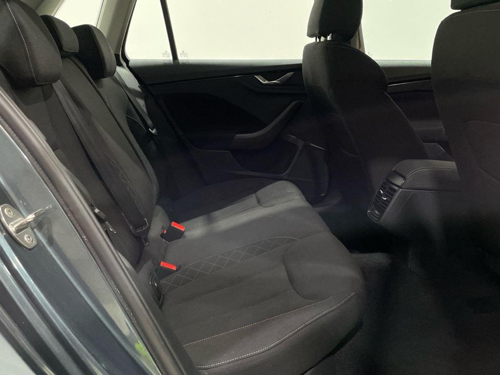 Skoda Kamiq 1.0 TSI Ambition 81 kW (110 CV) - 5