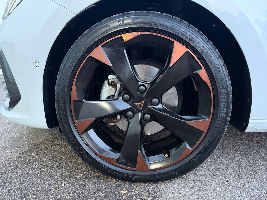 CUPRA León 1.5 eTSI DSG 110 kW (150 CV) - 7