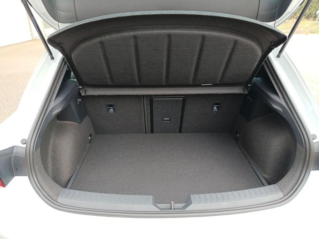 SEAT León 1.5 TSI e-Hybrid FR XM DSG 150 kW (204 CV) - 6