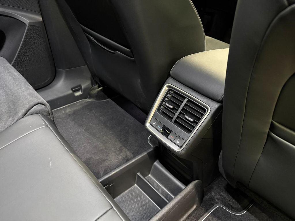 Skoda Elroq Sportline 85 82 kWh 210 kW (286 CV) - 16