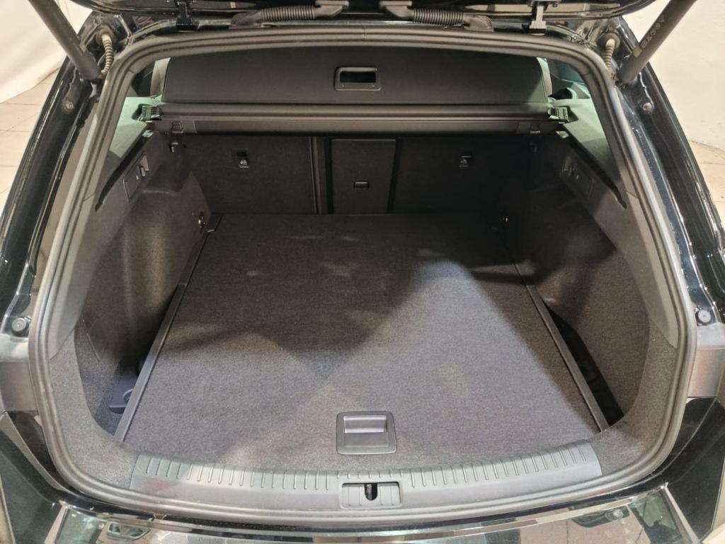 CUPRA Leon Sportstourer 1.5 eTSI Launch Edition DSG 110 kW (150 CV) - 6