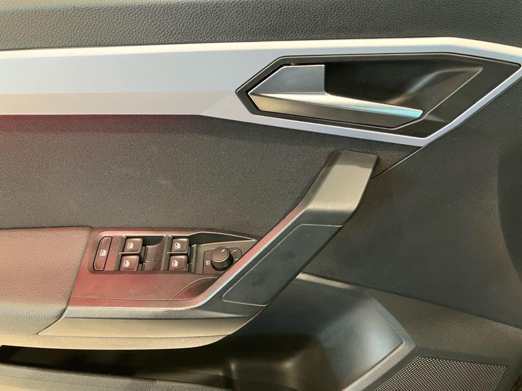 SEAT Arona 1.0 TSI FR XM 85 kW (115 CV) - 14