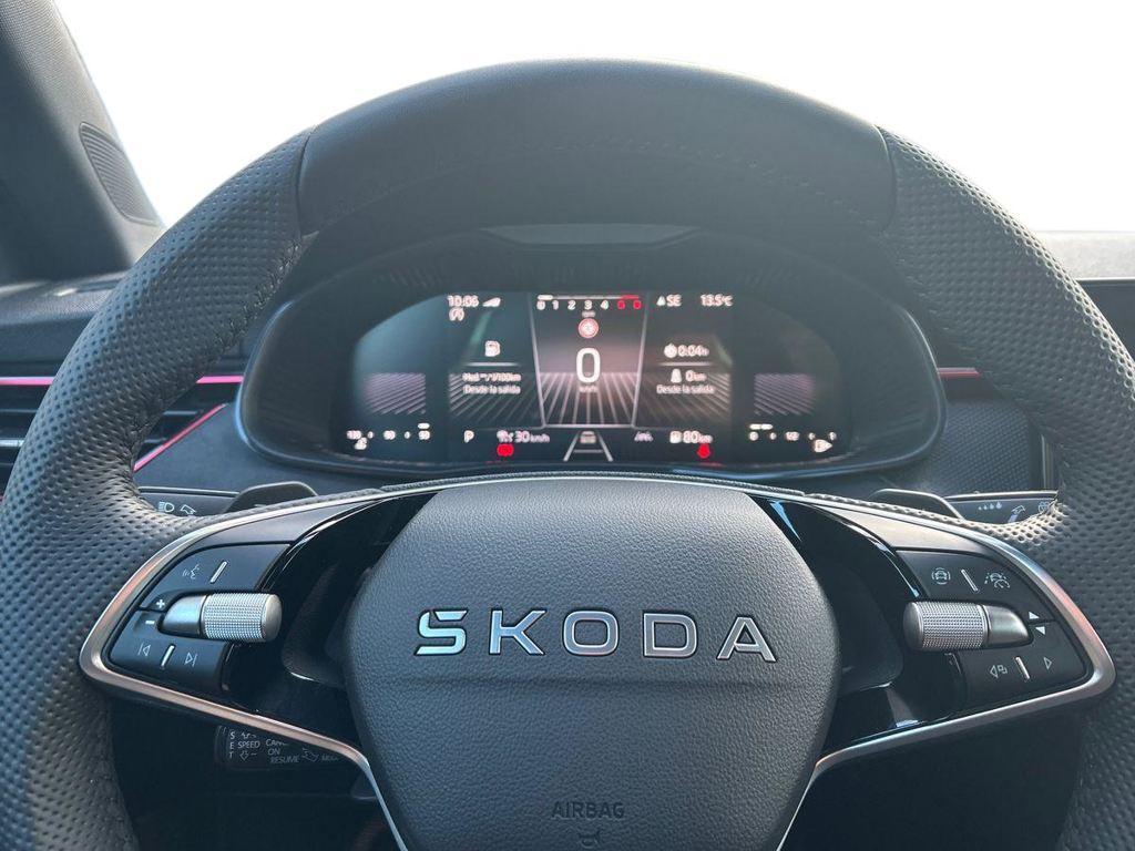 Skoda Scala 1.5 TSI Plus DSG 110 kW (150 CV) - 10