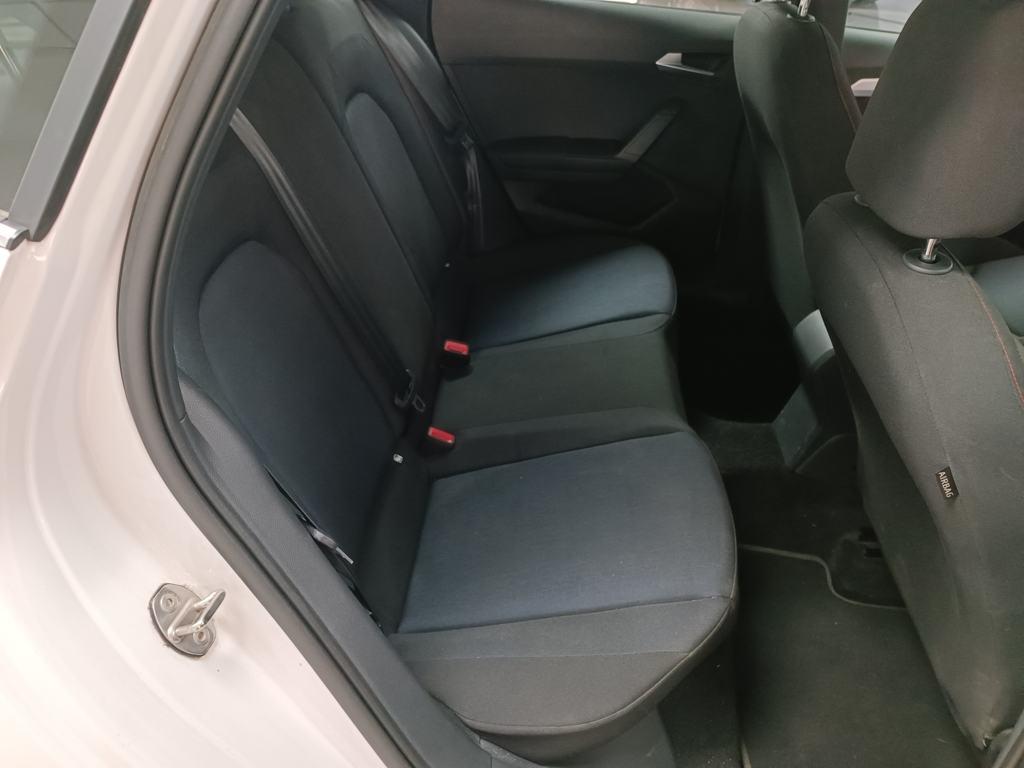 SEAT Arona 1.0 TSI FR XM DSG 85 kW (115 CV) - 5