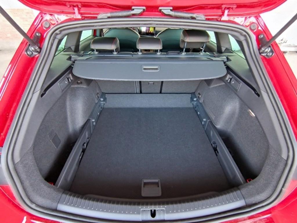 SEAT León ST 1.5 TSI S&S FR Special Edition 110 kW (150 CV) - 6